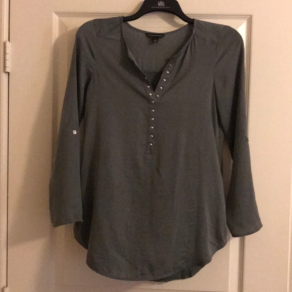 Women’s Rock & Republic blouse